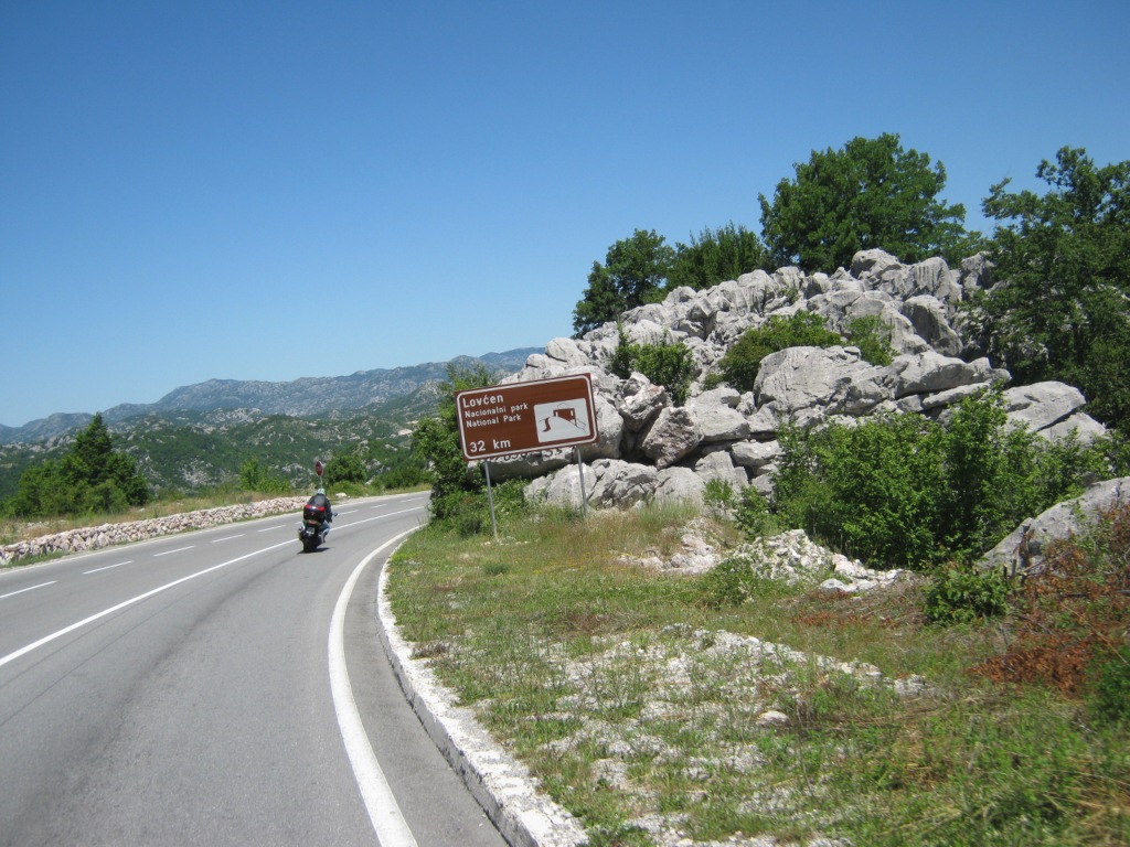 ALB-Hr-MnE-Srb 20110621115820